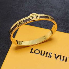 Picture of LV Bracelet _SKULVbracelet07cly19210922